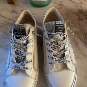 Vintage Havana White and Silver Sneakers